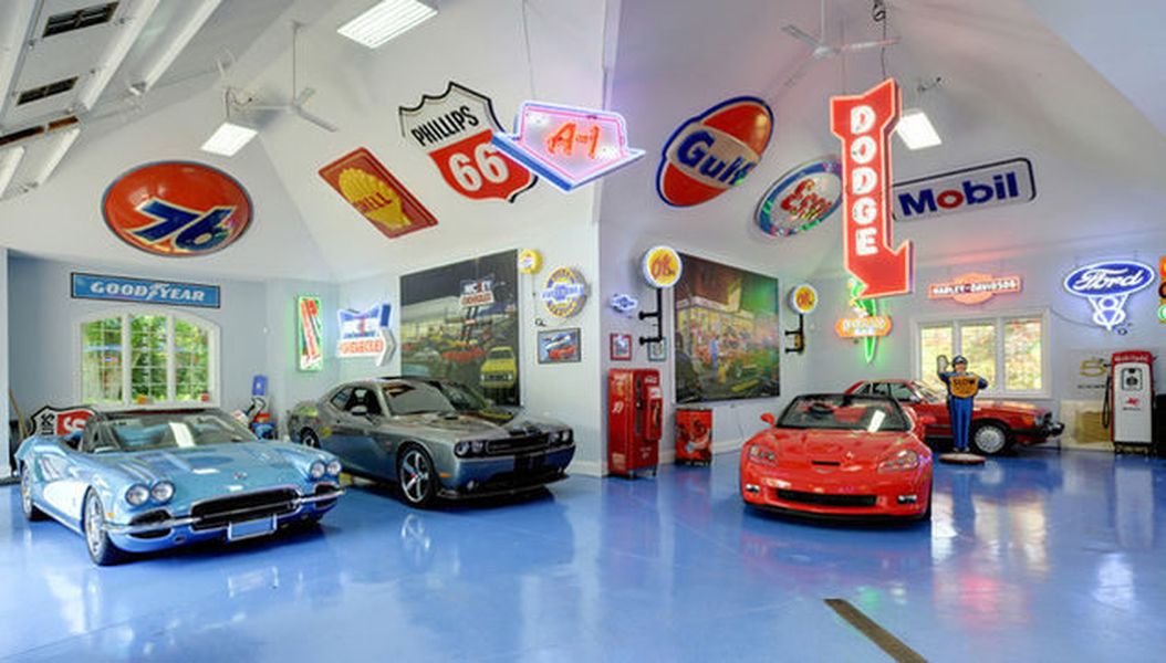 Latest housing craze isn’t inside the house: Garages